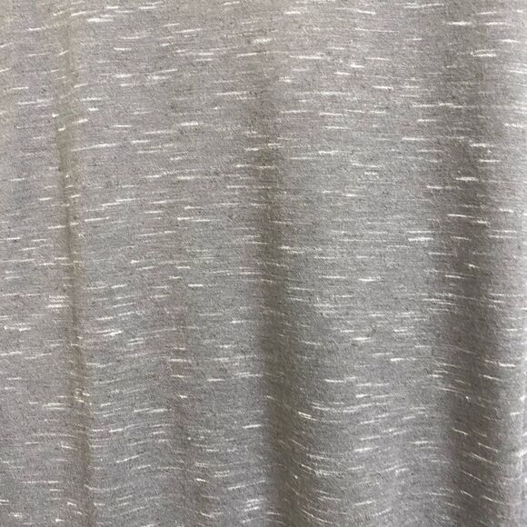 NWOT Men's The Rails T-Shirt, Slub Cotton, Taupe, Lightweight V-neck - Picture 4 of 6